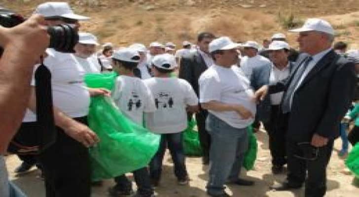 اطلاق الحملة الوطنية للتخلص من الأكياس البلاستيكية