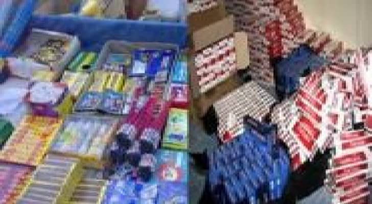 احباط محاولة تهريب 31 طن من القهوة وآلاف العلب من السجائر والألعاب النارية