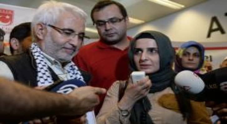 بعدما أن رحلتهم إسرائيل .. سبعة أتراك يصلون مطار إسطنبول