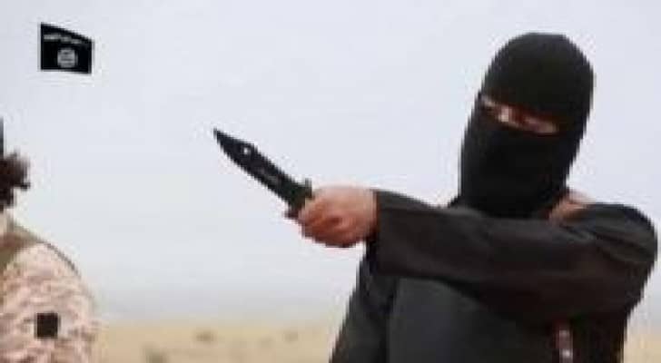 لأول مرة.. داعش يقطع رأسي امرأتين بسوريا