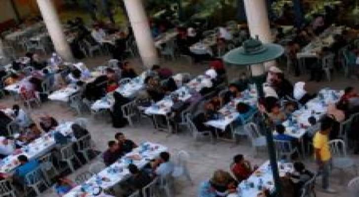 إفطار جماعي لـ20 ألف فلسطيني في قطاع غزة
