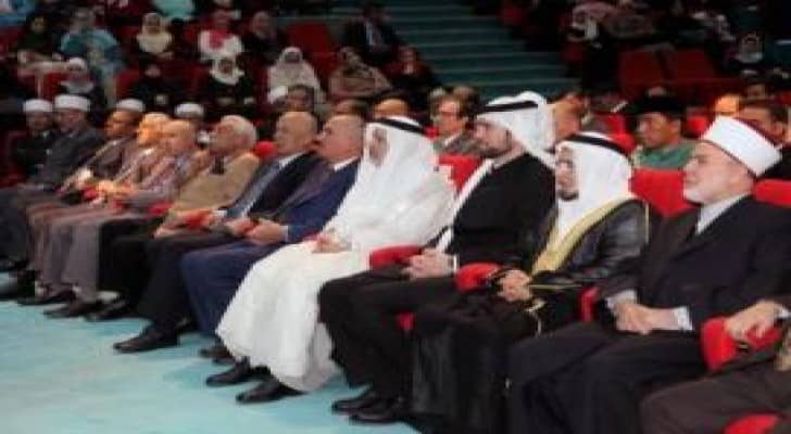 مندوبا عن الملك الأمير هاشم بن الحسين يرعى المجلس العلمي الرابع