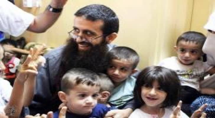 إطلاق سراح الأسير الفلسطيني خضر عدنان من سجون الاحتلال الإسرائيلي