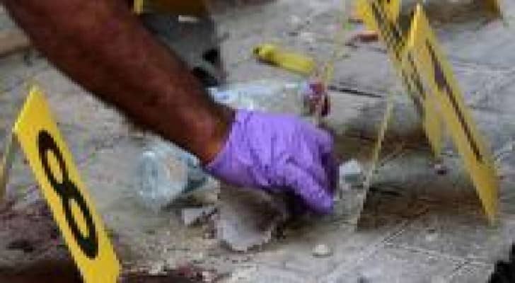 رجل يفجر نفسه أثناء زرع قنبلة في البحرين