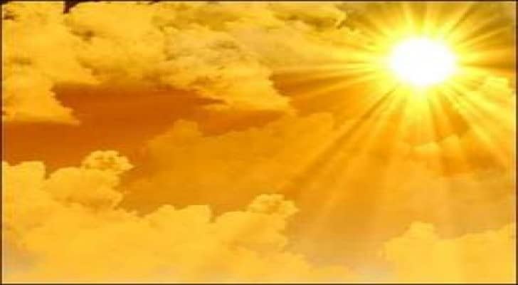 أجواء حارة نسبيا ودرجات حرارة أعلى من معدلاتها