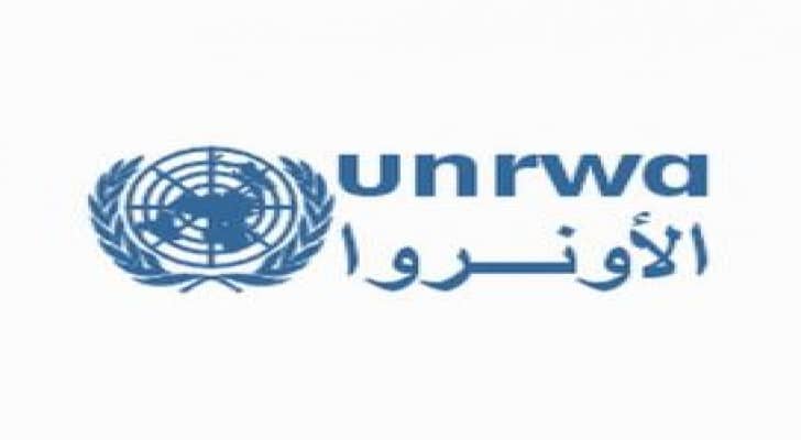 الأونروا" تلوح بتأجيل العام الدراسي