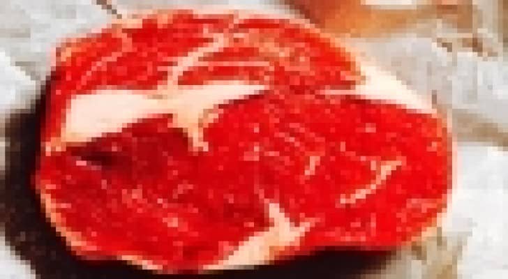 اللون الأحمر باللحم يسبب سرطان الأمعاء