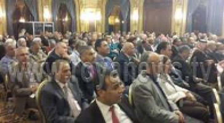 المؤتمر التربوي يوصي بعقد امتحان التوجيهي لمرة واحدة في السنة بدءا من 2017