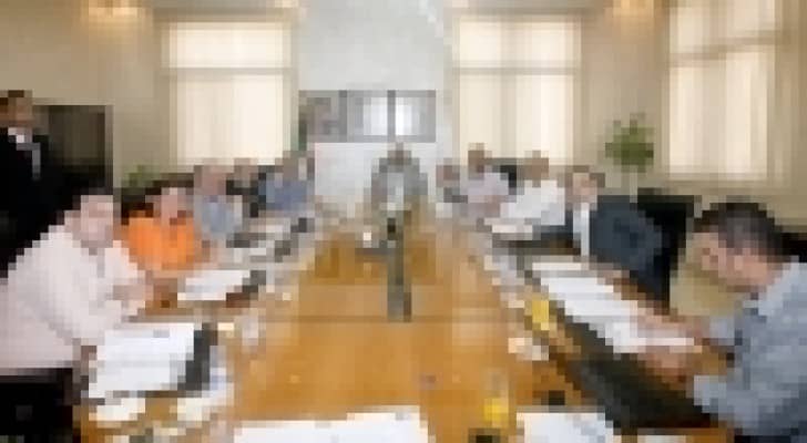 اتحاد كرة القدم يوافق على تعيين هيرمان مساعدا لبولت وينهي عقد الفرنسي اريك