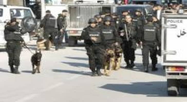 تونس : اعتقال 12 شخصا حاولوا التسلل إلى ليبيا قصد الانضمام لجماعات إرهابية