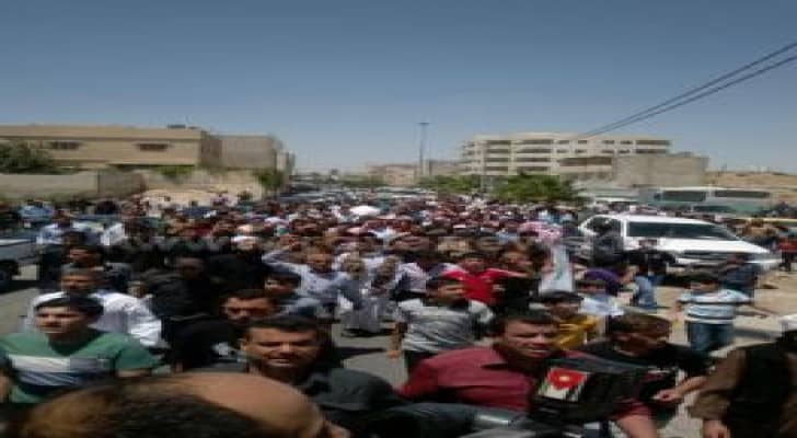 بالصور: تشييع جثمان الإعلامي نايف المعاني إلى مثواه الأخير