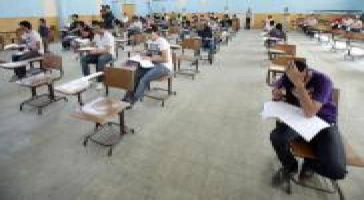 أكثر من 50 نائبا يطالبون بـ" فرصة خامسة" لطلبة التوجيهي