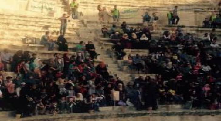 جمعية انسان تقيم حفلا للاطفال الايتام في المدرج الروماني