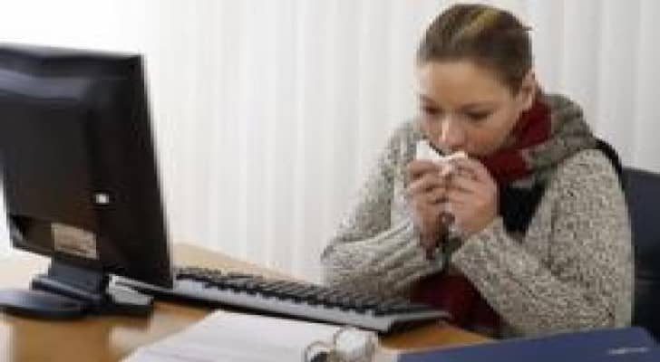 ‫تدابير لمواجهة نزلات البرد بالعمل‬