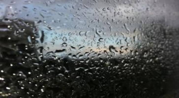 أمطار منتظرة عند التوجه للدوام الرسمي صبيحة الأربعاء