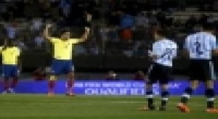 الاكوادور تسقط الارجنتين في ديارها في اولى مباريات تصفيات امريكا الجنوبية كأس العالم