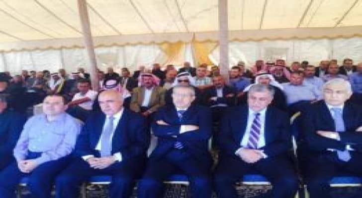 "الزراعة": الحكومة تتابع بشكل يومي مشكلة فتح الاسواق التصديرية