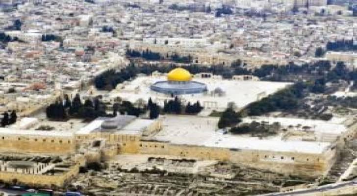 "ويكيبيديا " العالمي.. يستبدل  "الحرم القدسي " بــ "جبل الهيكل"