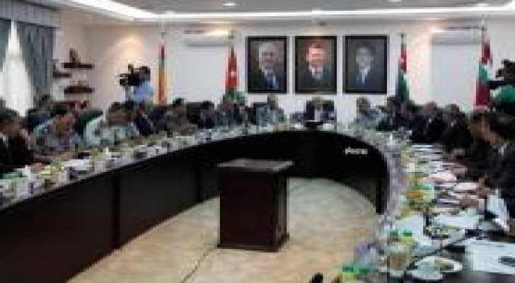 النسور يبحث استعدادت أجهزة الدولة لفصل الشتاء