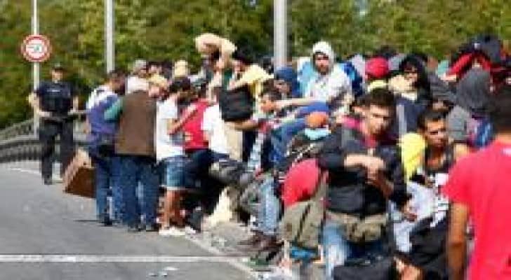 نحو 600 ألف لاجئ وصلوا إلى أوروبا منذ بداية العام