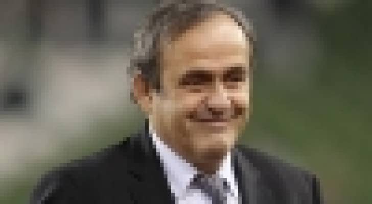 الاتحاد الانجليزي يتخلى عن مساندة بلاتيني