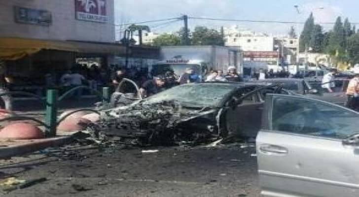اصابة 3 مستوطنين بانفجار سيارة .. والاحتلال يدعي: الحادثة جنائية