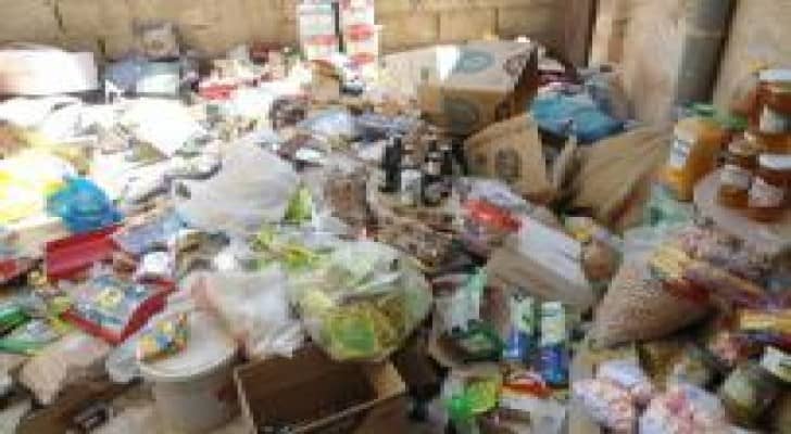 مادبا: ضبط مواد غذائية ومواد تنظيف منتهية الصلاحية