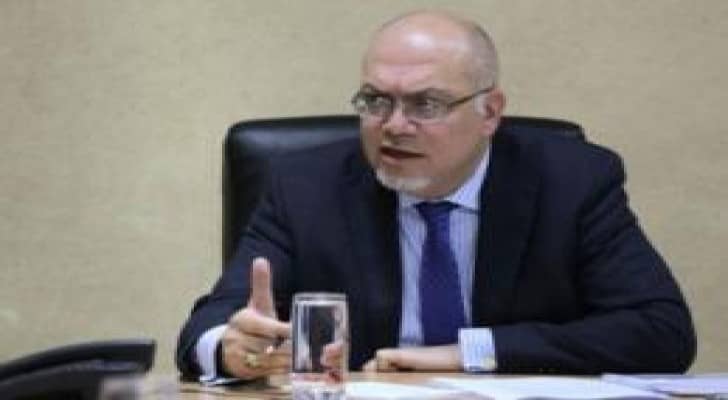 وزير الاشغال يتفقد مشاريع المدارس في لواء الجيزة