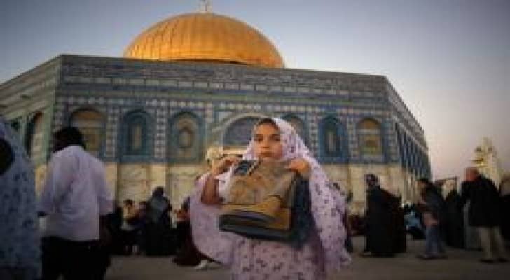 200 مواطن من غزة يصلون في الاقصى