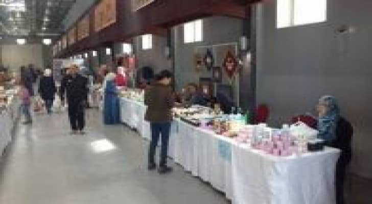 وزارة العمل تفتتح معرض المنتجات السادس للسيدات