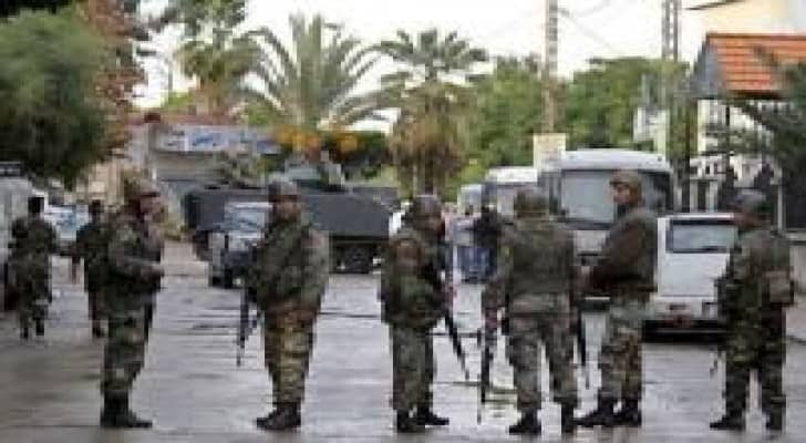 الجيش اللبناني يقتل 3 متشددين قرب الحدود السورية