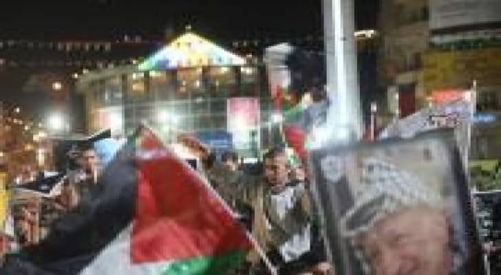 تظاهرة في غزة تطالب بالكشف عن قتلة الرئيس عرفات