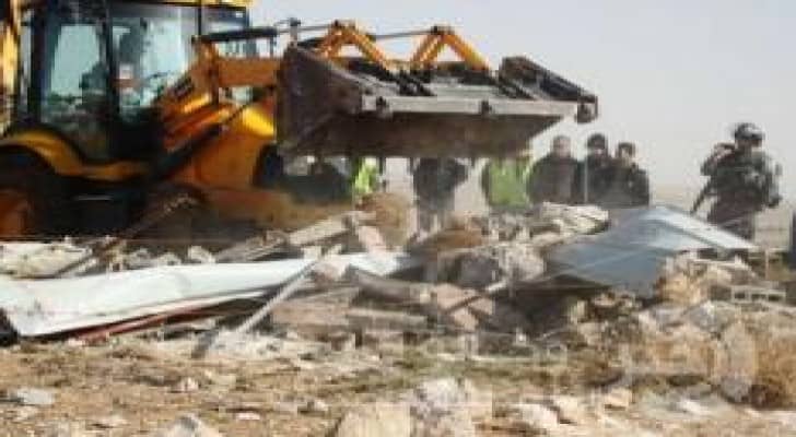 الاحتلال الاسرائيلي يهدم منشآت في الأغوار الشمالية