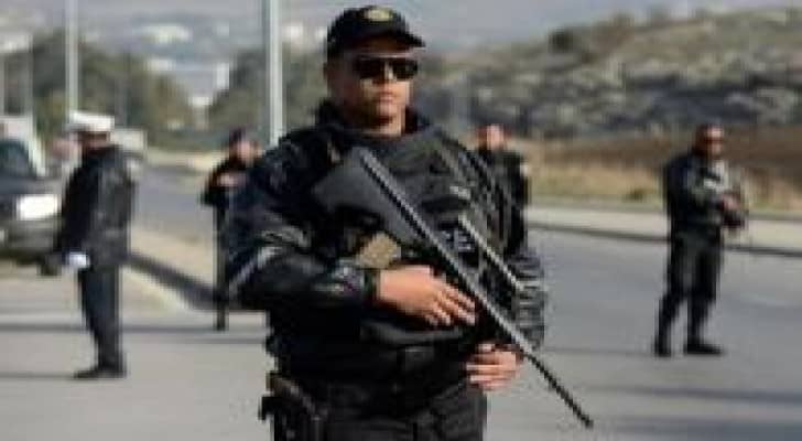 تونس : إقالة مسؤولي أمن على خلفية تفجير حافلة حرس الرئاسة