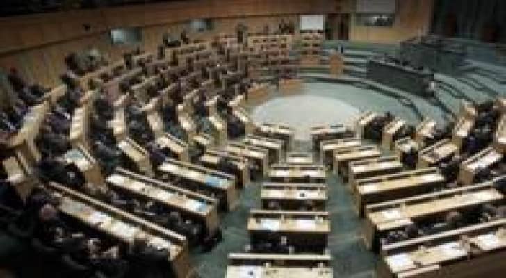 النواب يستمع لقرارات اللجنة المالية حول الموازنة ويشرع بالنقاش غدا الإثنين