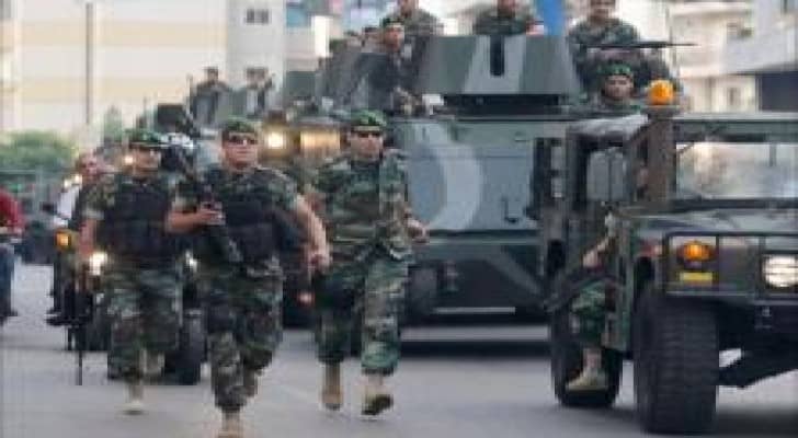 لبنان: توقيف شخص يقوم بتهريب مطلوبين