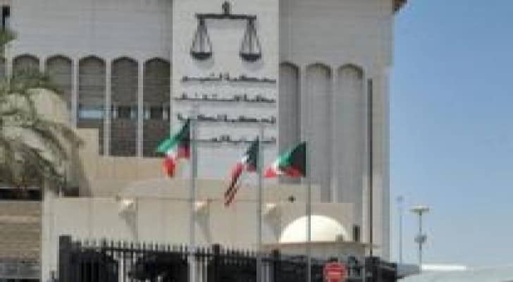 محكمة كويتية تصدر حكما باعدام اثنين من المتهمين بالتخابر مع ايران