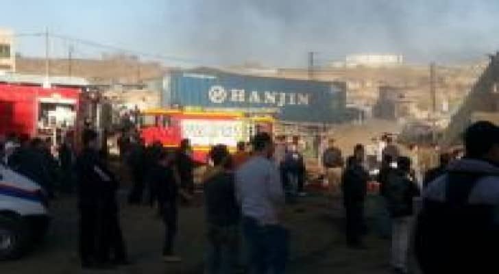 بالصور : حريق صهريج لنقل النفط في ابو علندا .. تفاصيل