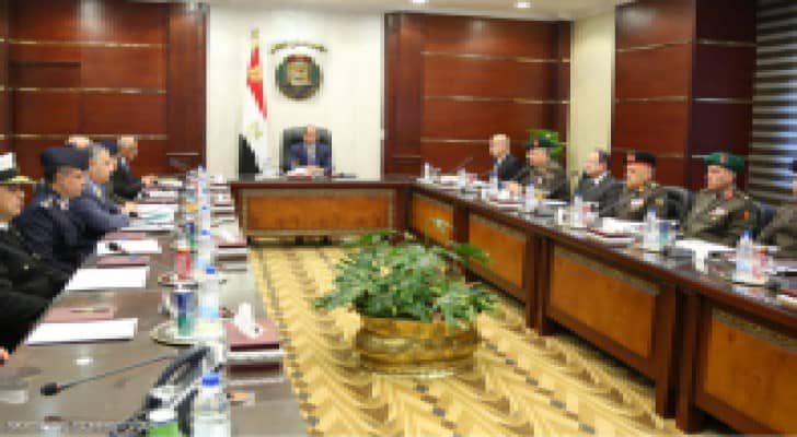 مصر تمدد مشاركة عناصر الجيش المصري في الخليج العربي