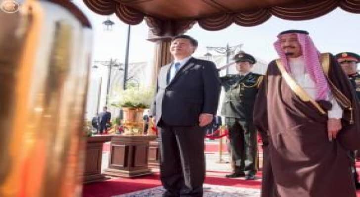 الملك سلمان يلتقي الرئيس الصيني في الرياض