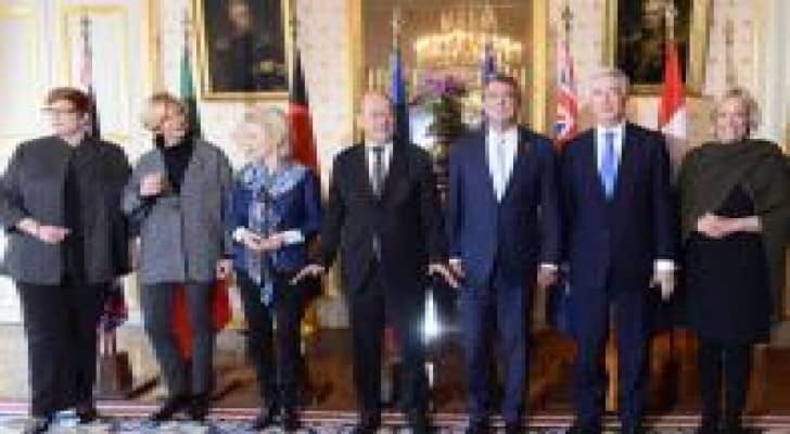 لماذا غاب العرب عن اجتماع باريس ضد داعش؟