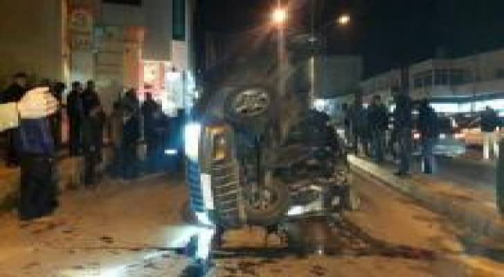 انزلاق مركبة واستقرارها فوق أخرى بمرج الحمام .. فيديو