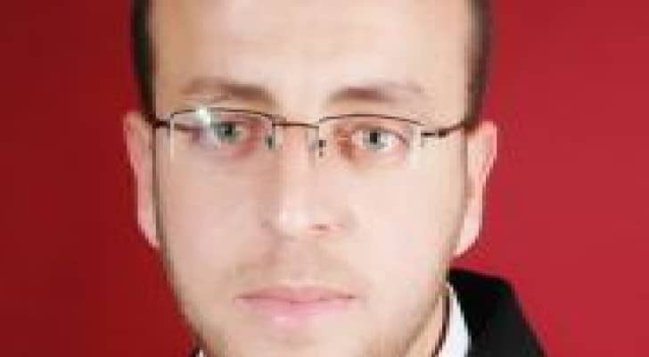 الاسير محمد القيق تحول إلى هيكل عظمي وفقد النظر بإحدى عينيه
