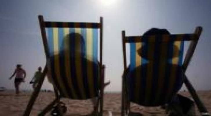 دراسة تربط بين تعرض النساء للشمس وسرطان الجلد