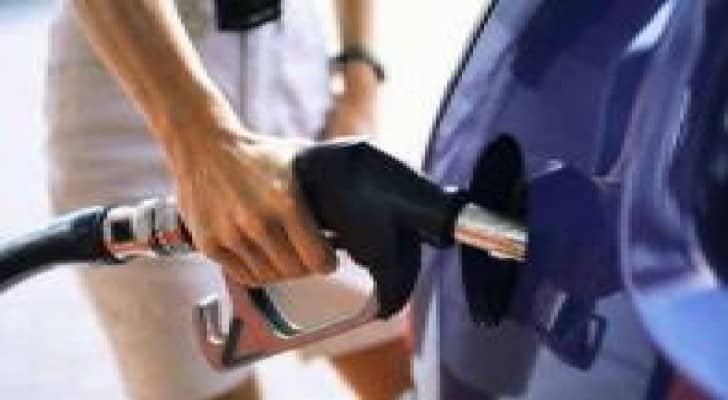 أسعار البنزين في أميركا تهبط لأدنى مستوى