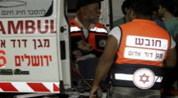 إصابة مستوطن بجراح متوسطة بعملية طعن بالقدس