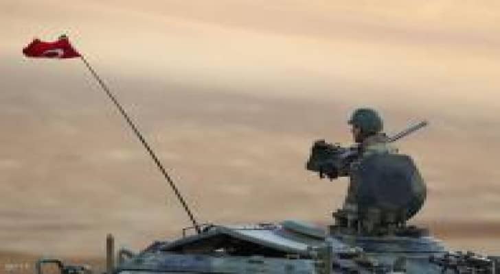 تركيا تنفي التوغل بسوريا.. ومقتل جندي على الحدود السورية