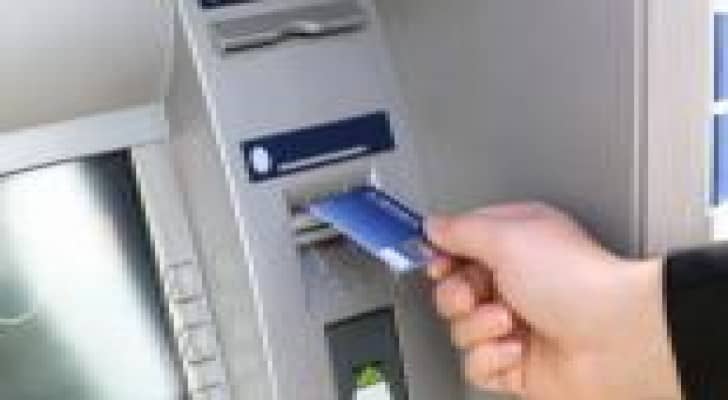 السلط: القبض على صاحب اسبقيات احرق 3 صرافات آلية