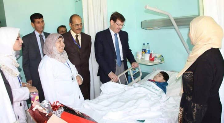 وزير الصحة يتفقد مستشفيي النسائية والاطفال بالمفرق والاميرة بديعة باربد