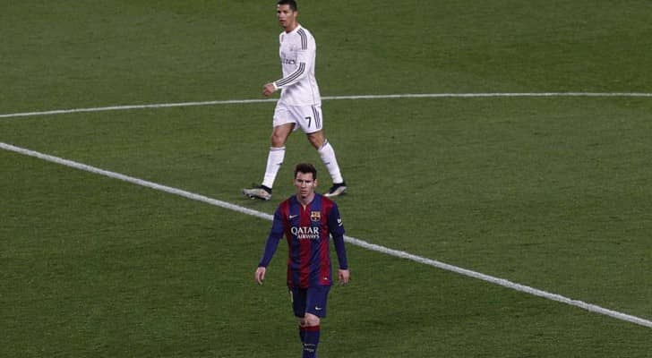 هل تحسم كأس أوروبا السباق بين ميسي ورونالدو؟